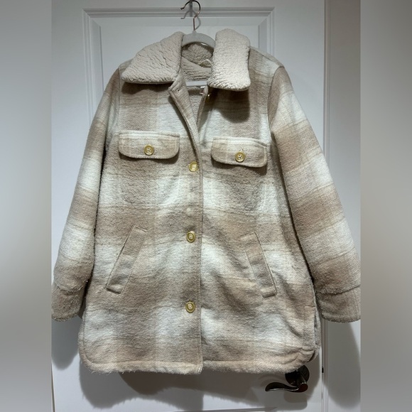 Joe Fresh Shacket - Picture 1 of 8